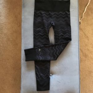 Lulu lemon compression yoga pant
